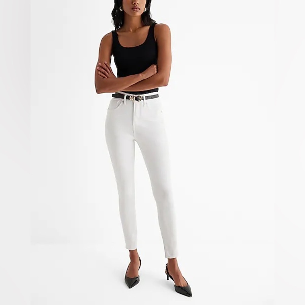 EUC | Express | Perfect Curves Jean Legging | Highrise | 6L